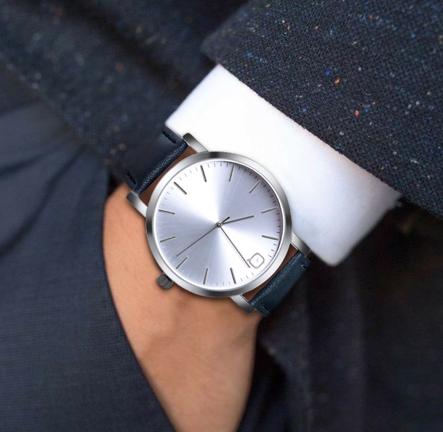 LUNAR BLACK | 44MM